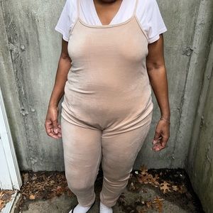 TAN BEIGE VELVET BODYSUIT